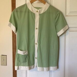 Vintage green sleep shirt